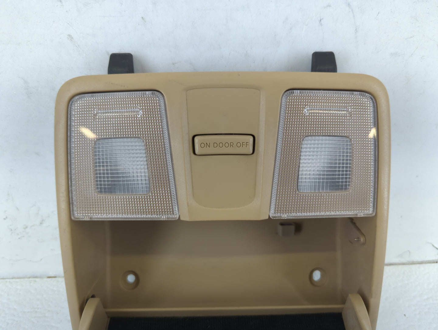 2011 Hyundai Elantra Overhead Roof Console - Oemusedautoparts1.com