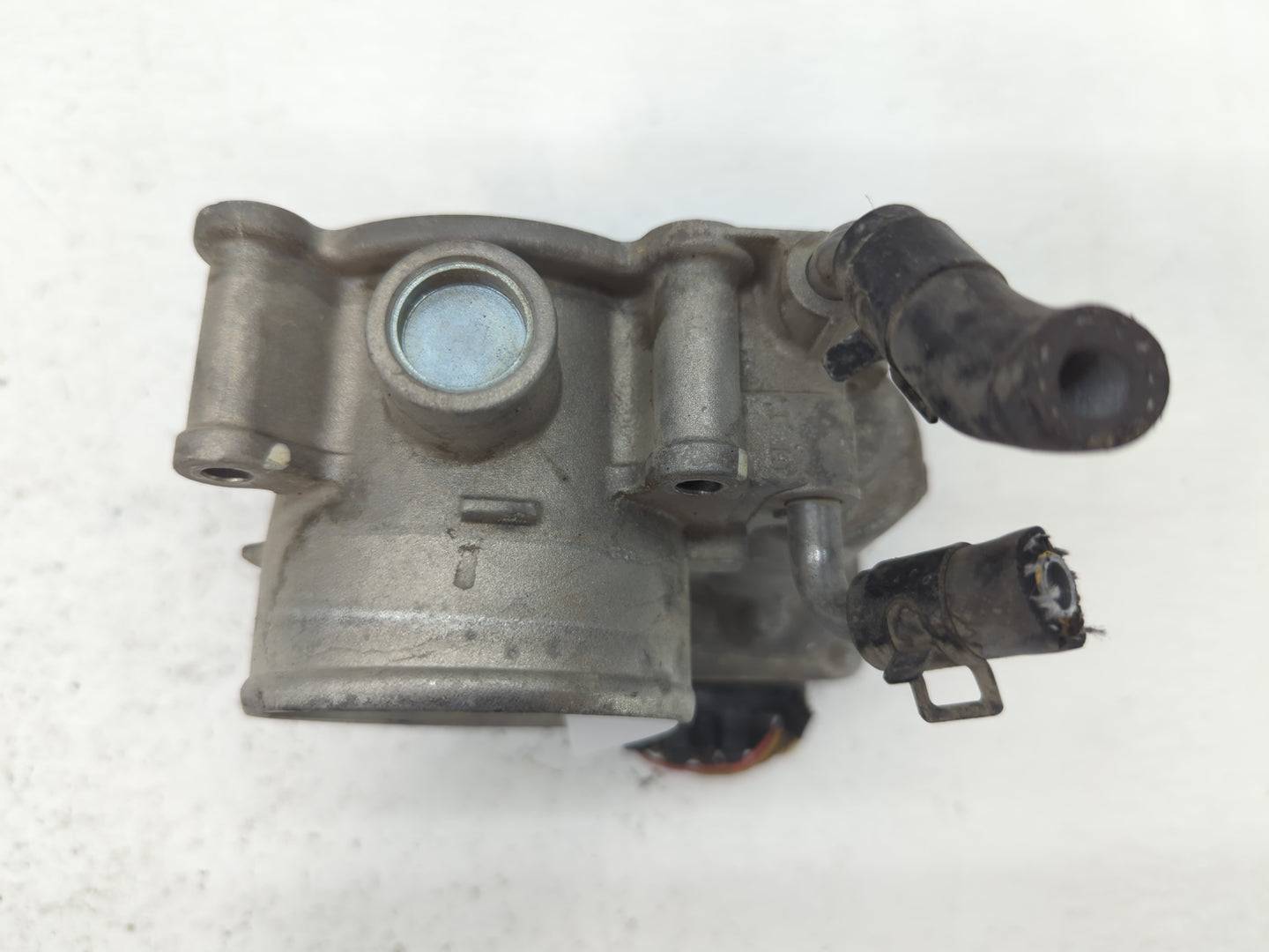 2011-2020 Hyundai Elantra Throttle Body P/N:5323-12B14 35100-2E000 Fits OEM Used Auto Parts - Oemusedautoparts1.com