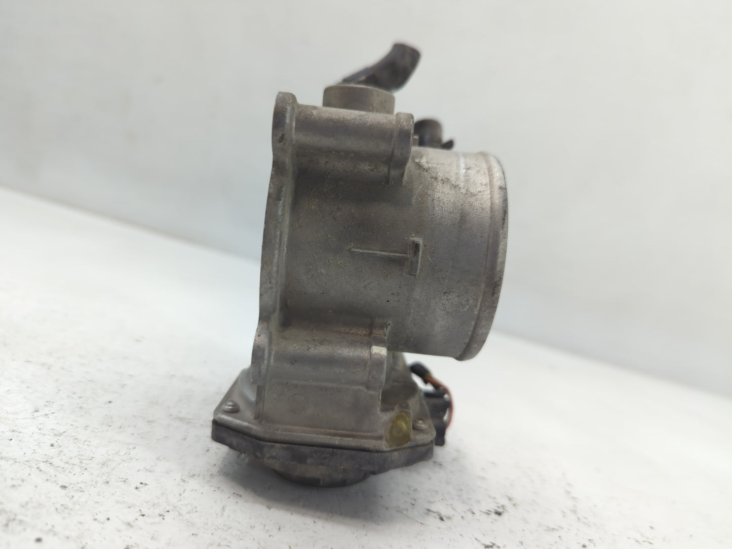 2011-2020 Hyundai Elantra Throttle Body P/N:5323-12B14 35100-2E000 Fits OEM Used Auto Parts - Oemusedautoparts1.com