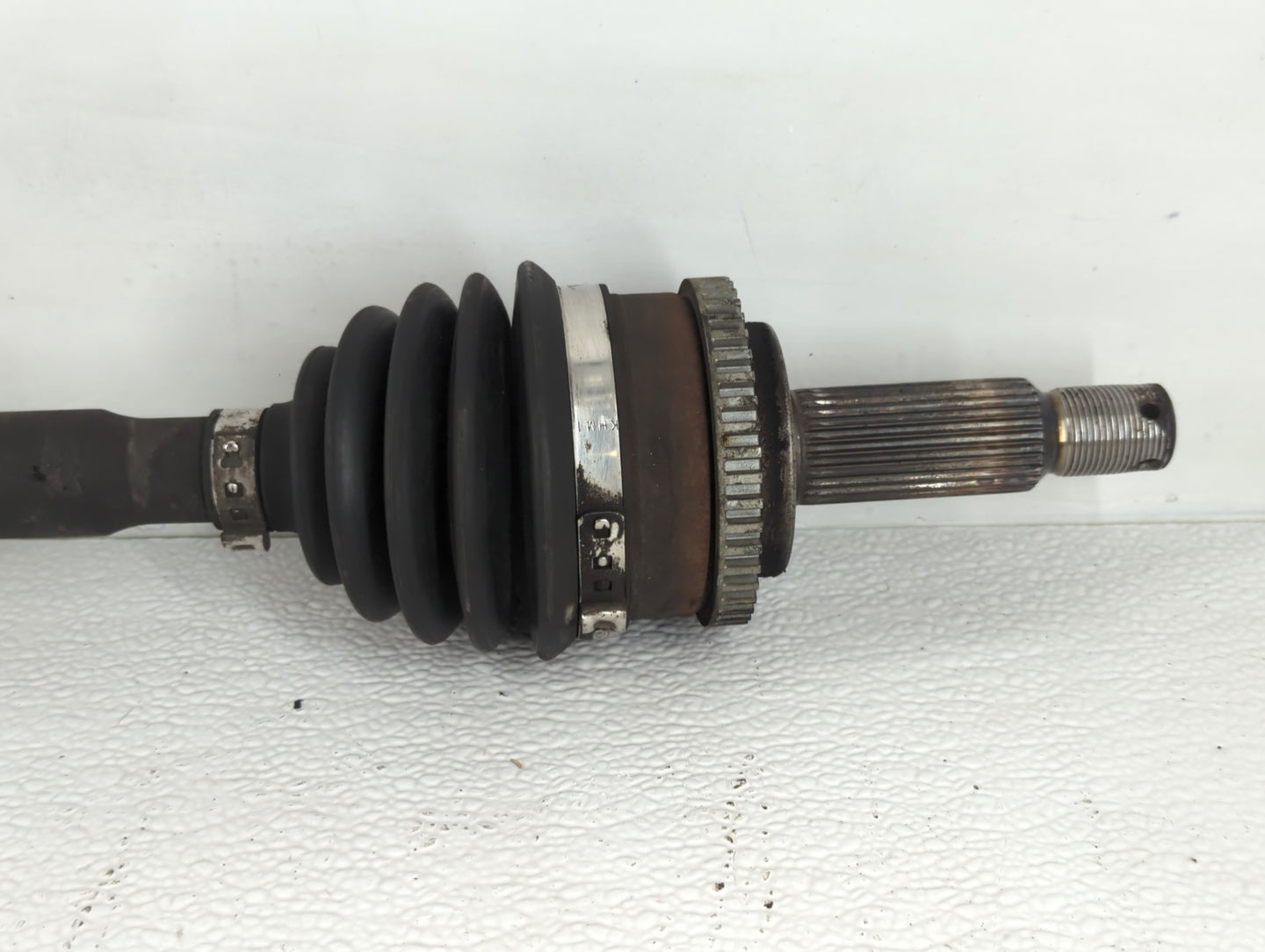 2009-2012 Hyundai Elantra Axle Shaft Front Passenger Cv C/v - Oemusedautoparts1.com