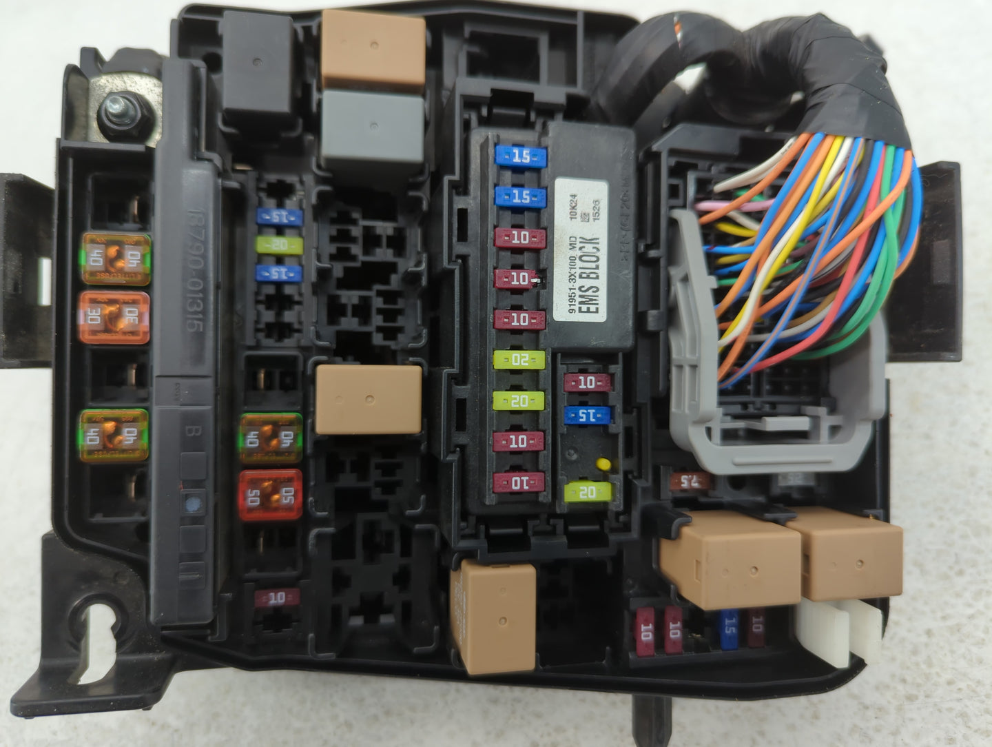 2011-2013 Hyundai Elantra Fusebox Fuse Box Panel Relay Module P/N:912053X221 Fits Fits 2011 2012 2013 OEM Used Auto Parts - 