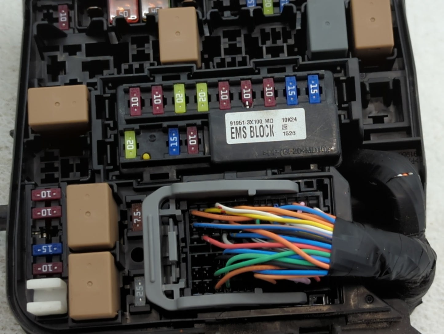 2011-2013 Hyundai Elantra Fusebox Fuse Box Panel Relay Module P/N:912053X221 Fits Fits 2011 2012 2013 OEM Used Auto Parts - 