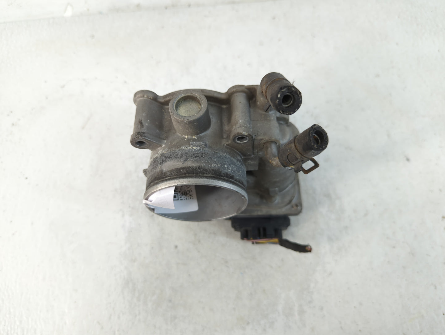 2011-2020 Hyundai Elantra Throttle Body P/N:35100-2E000 Fits Fits 2011 2012 2013 2014 2015 2016 2017 2018 2019 2020 2021 OEM