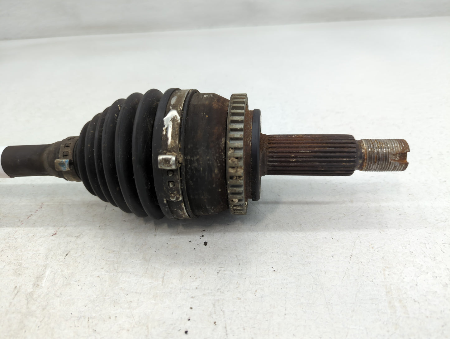 2011-2016 Hyundai Elantra Axle Shaft Front Driver Cv C/v - Oemusedautoparts1.com