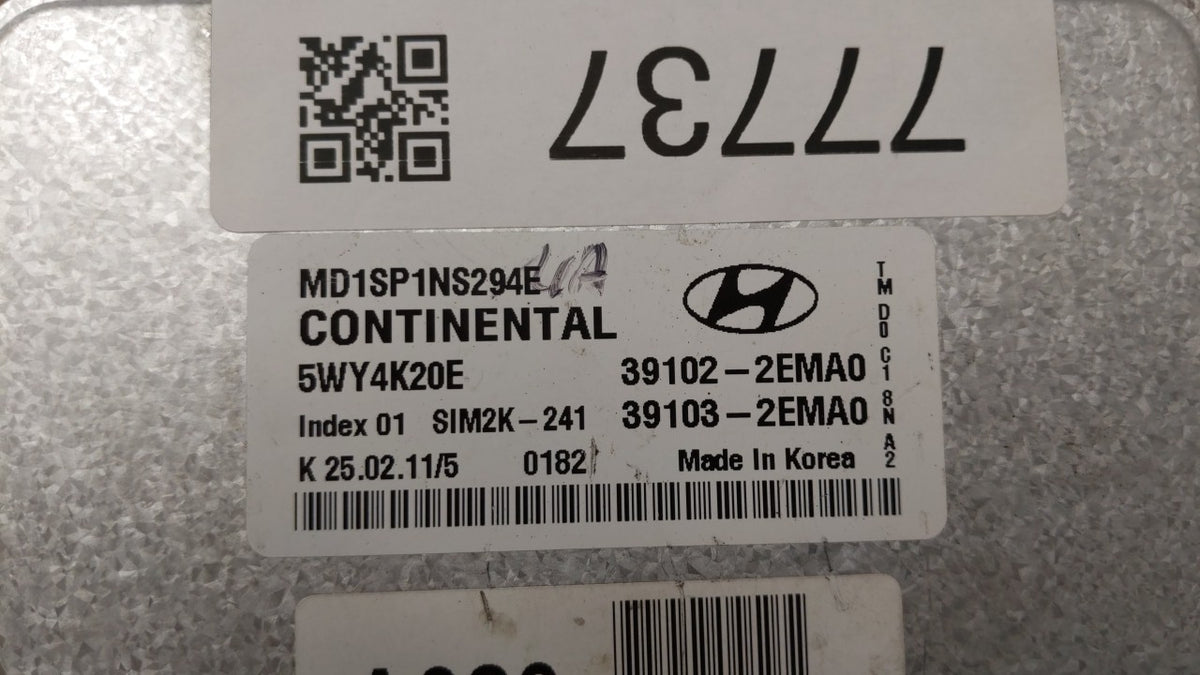 2011 Hyundai Elantra PCM Engine Control Computer ECU ECM PCU OEM P/N:39102-2EMA0 39103-2EMA0 OEM Used Auto Parts - Oemusedau