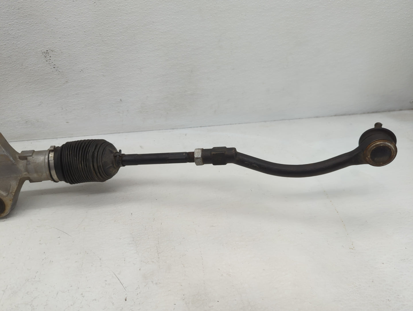2011-2013 Hyundai Elantra Rack and Pinion Steering Gear Fits Fits 2011 2012 2013 OEM Used Auto Parts - Oemusedautoparts1.com