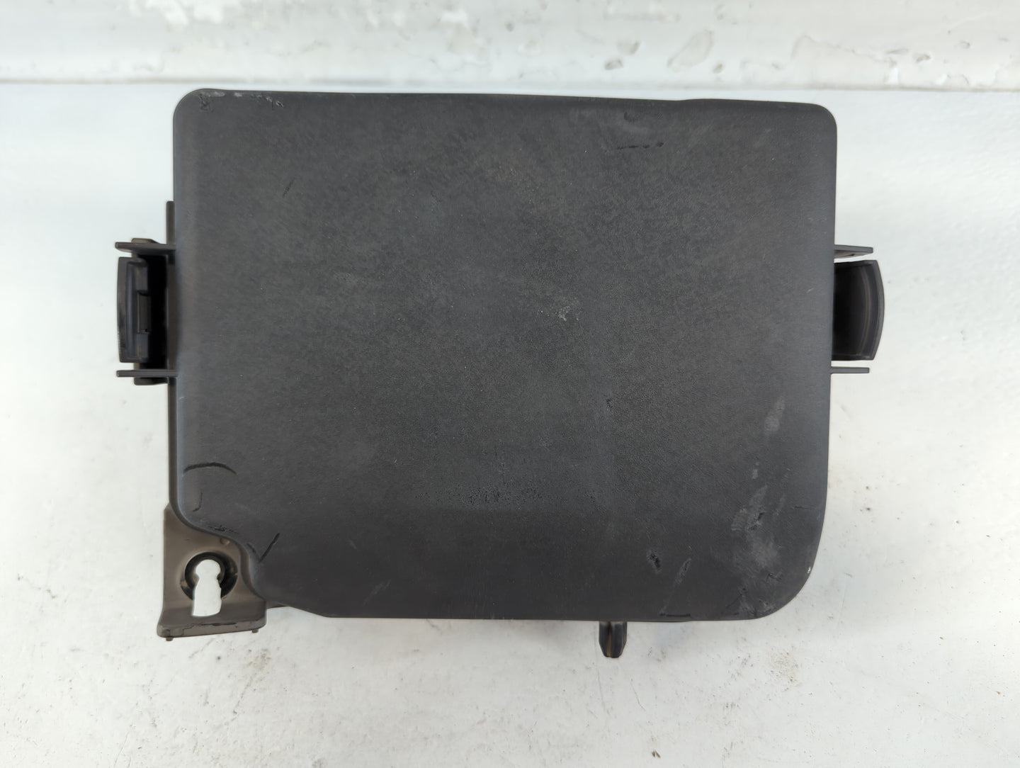 2011-2013 Hyundai Elantra Fusebox Fuse Box Panel Relay Module P/N:91950 3X510 Fits Fits 2011 2012 2013 OEM Used Auto Parts -