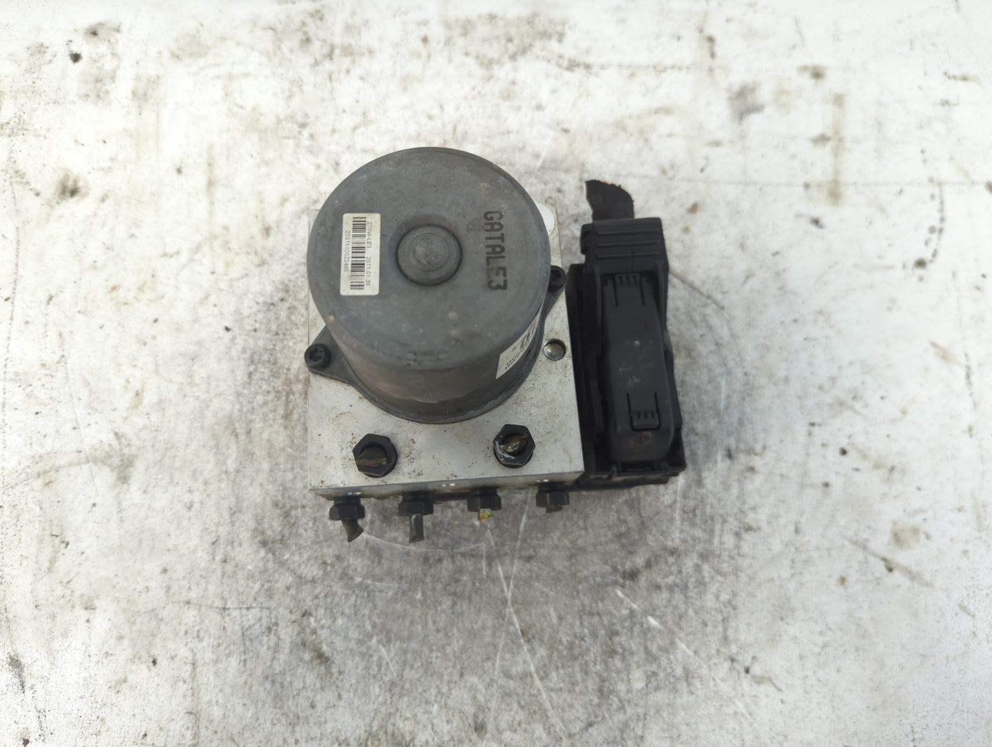 2011-2013 Hyundai Elantra ABS Pump Control Module Replacement P/N:58920-3X700 Fits Fits 2011 2012 2013 OEM Used Auto Parts -