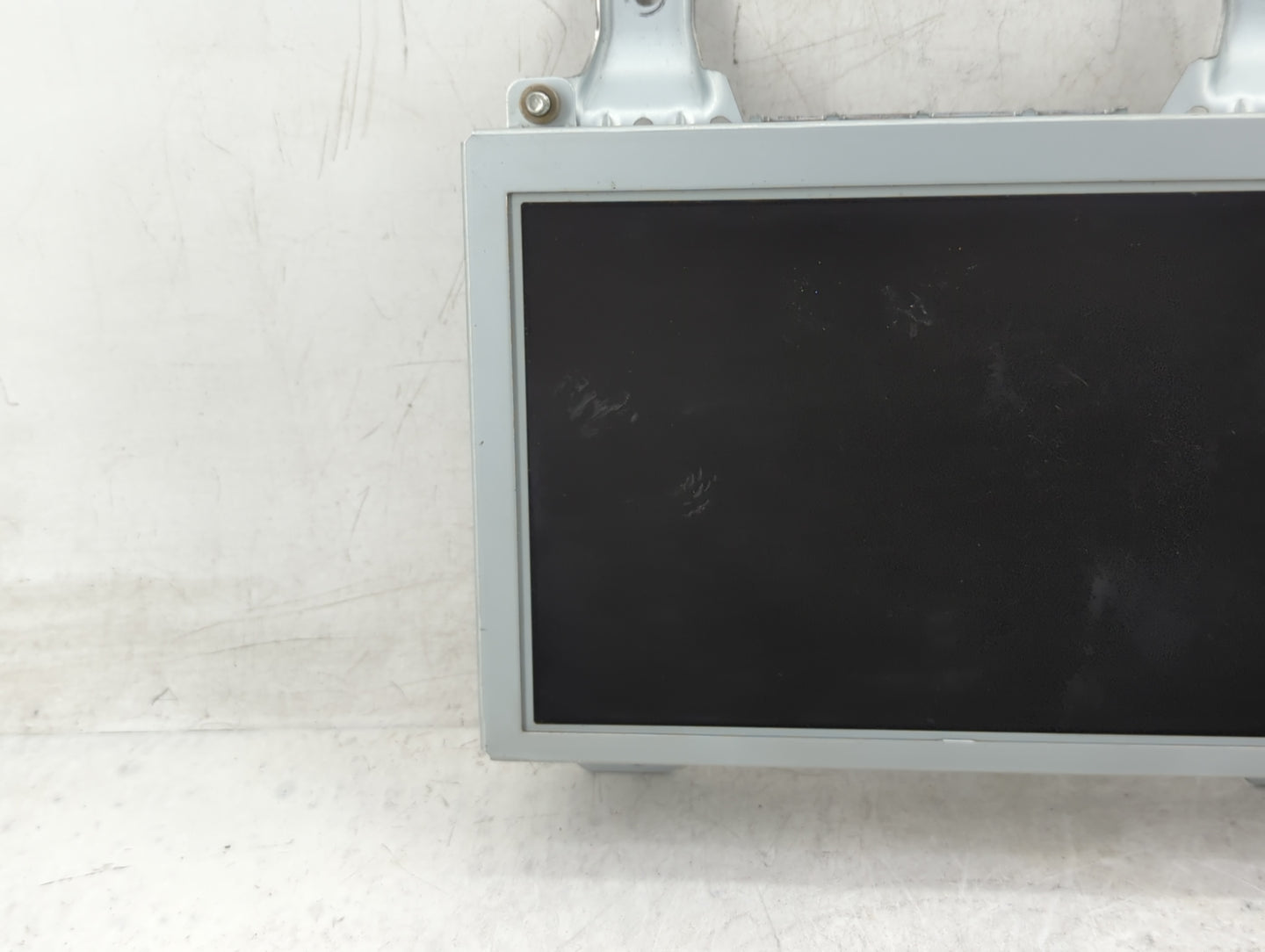 2011-2013 Hyundai Equus Information Display Screen - Oemusedautoparts1.com