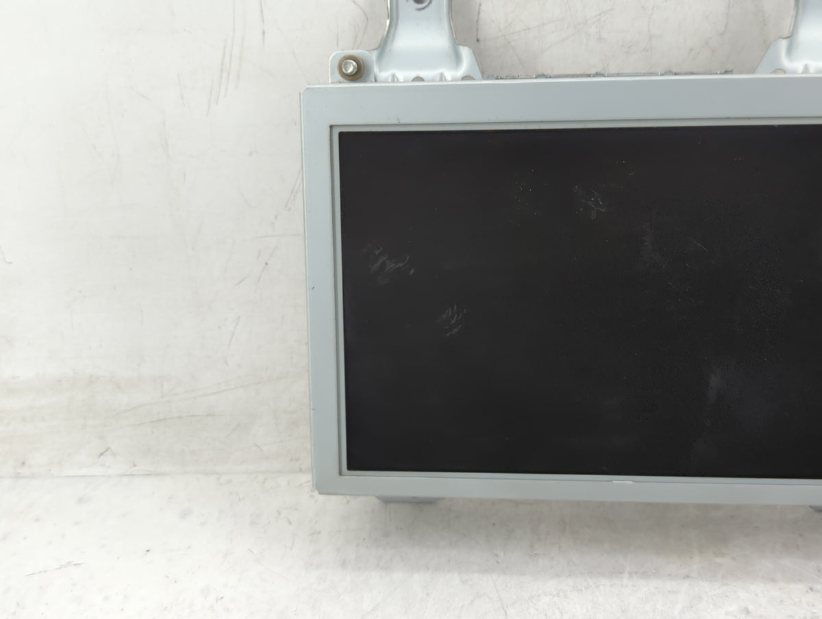 2011-2013 Hyundai Equus Information Radio Display Screen - Oemusedautoparts1.com