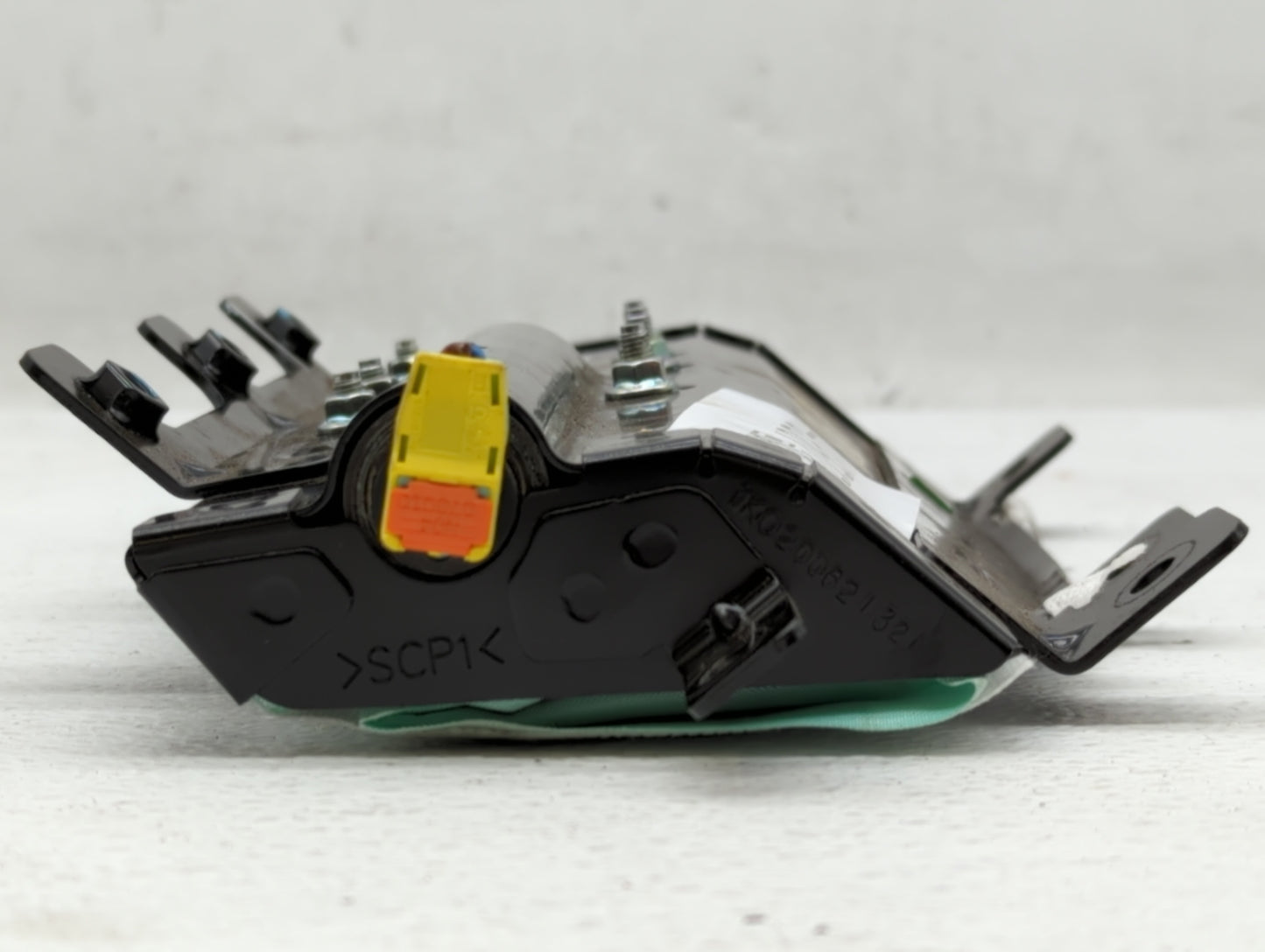 2011-2012 Hyundai Equus Air Bag Driver Left Knee OEM P/N:5970-3N200 Fits Fits 2011 2012 OEM Used Auto Parts - Oemusedautopar