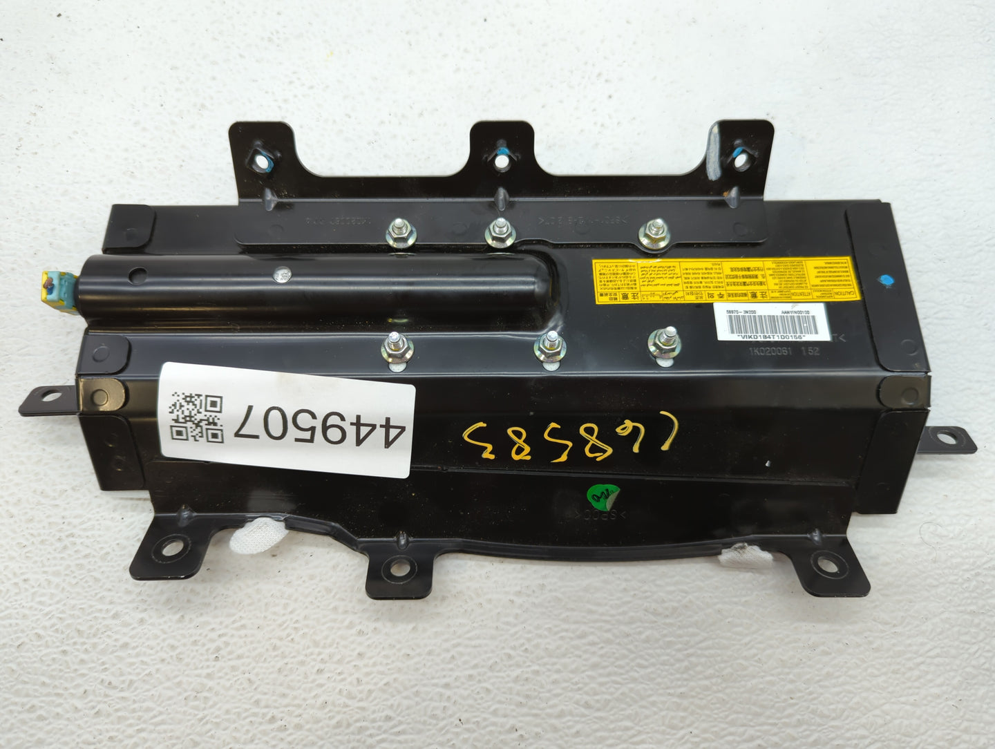 2011-2012 Hyundai Equus Air Bag Driver Left Knee OEM P/N:5970-3N200 Fits Fits 2011 2012 OEM Used Auto Parts - Oemusedautopar