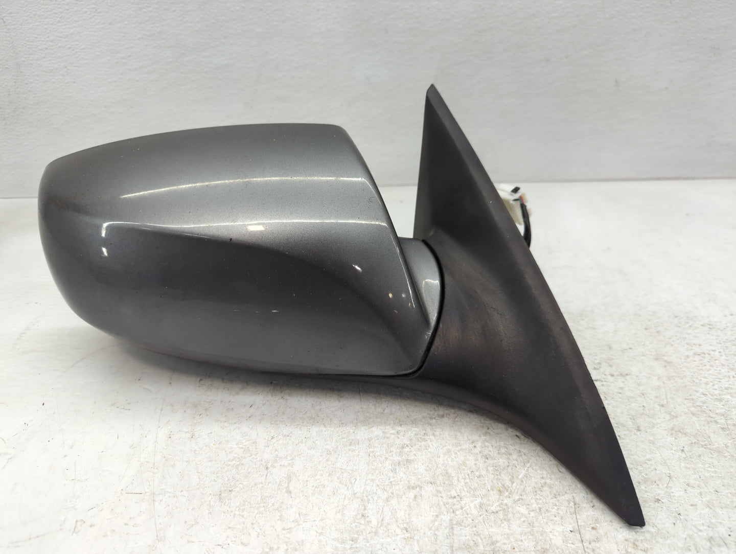 2009-2016 Hyundai Genesis Passenger Side View Mirror - Right Door Mirror OEM Used - Oemusedautoparts1.com