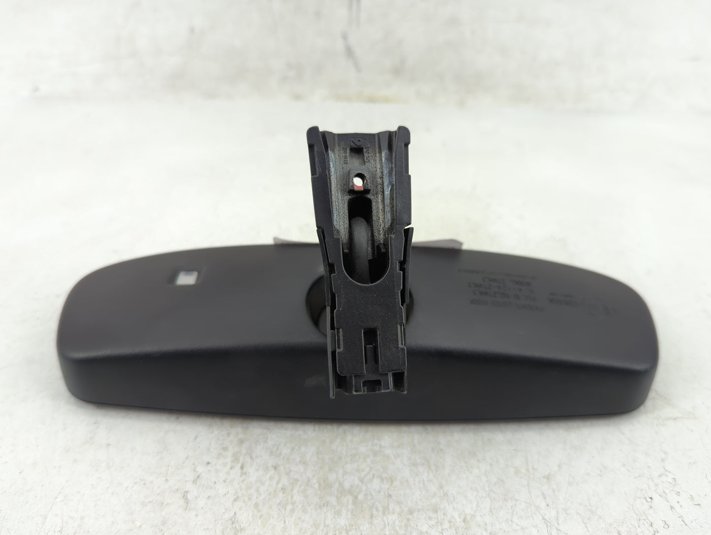 2009-2016 Hyundai Genesis Interior Rear View Mirror Replacement OEM P/N:E11026006 Fits OEM Used Auto Parts - Oemusedautopart