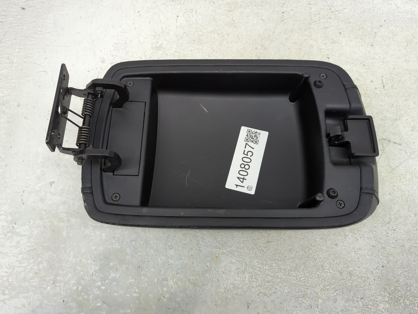 2011 Hyundai Genesis Center Console Armrest Cover Lid Fits OEM Used Auto Parts - Oemusedautoparts1.com