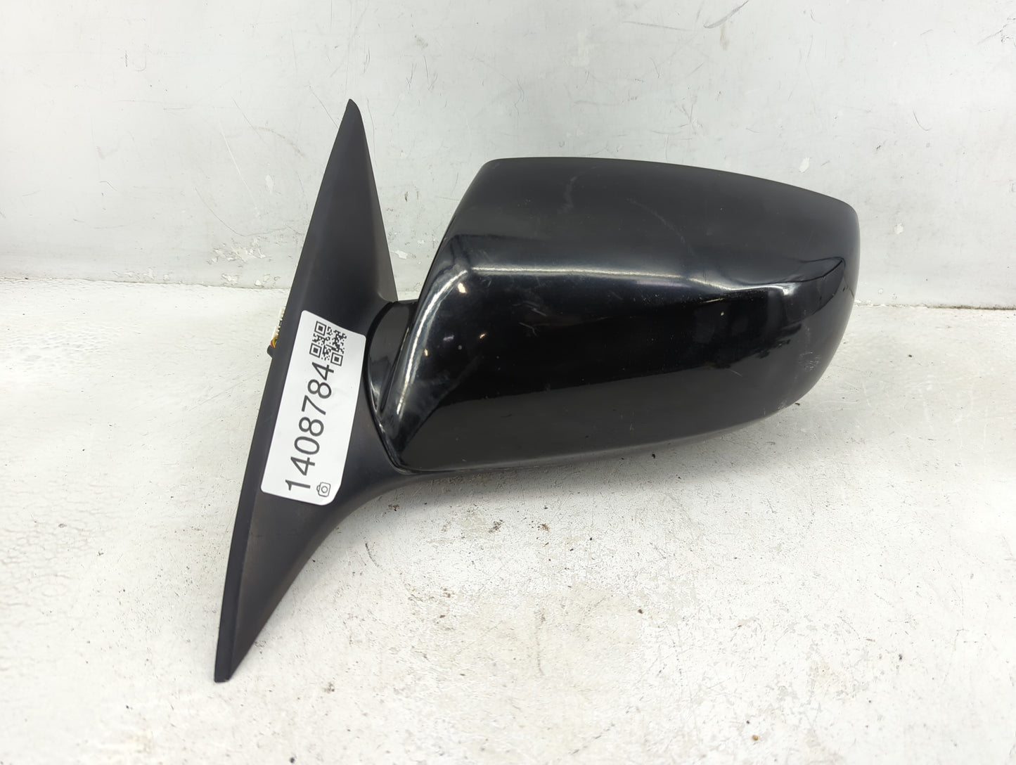 2009-2016 Hyundai Genesis Driver Side View Mirror - Left Door Mirror OEM Used - Oemusedautoparts1.com