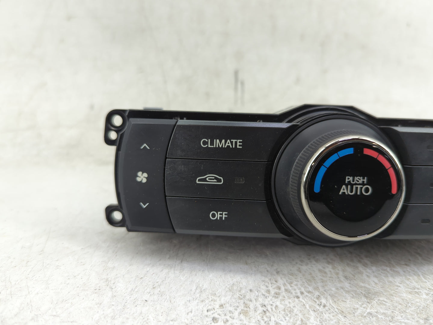 2009-2012 Hyundai Genesis Climate Control Module Temperature AC/Heater Replacement P/N:97250-2M560 Fits Fits 2009 2010 2011 