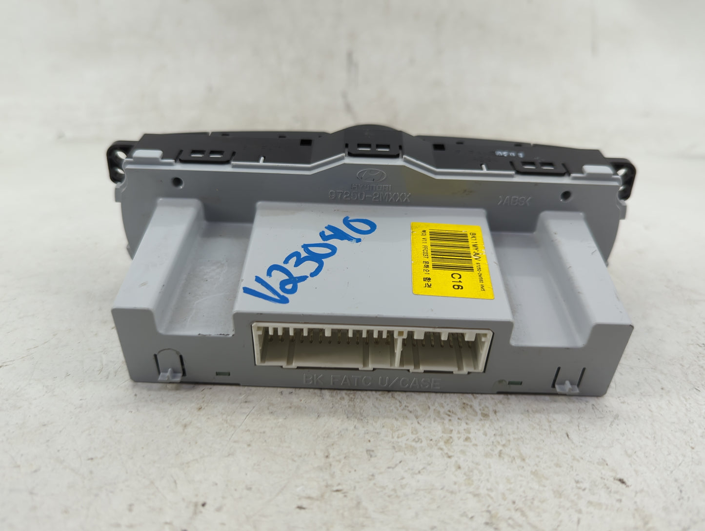 2009-2012 Hyundai Genesis Climate Control Module Temperature AC/Heater Replacement P/N:97250-2M560 Fits Fits 2009 2010 2011 