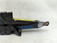 2011 Hyundai Genesis Spare Scissor Car Jack 1409899 - Oemusedautoparts1.com