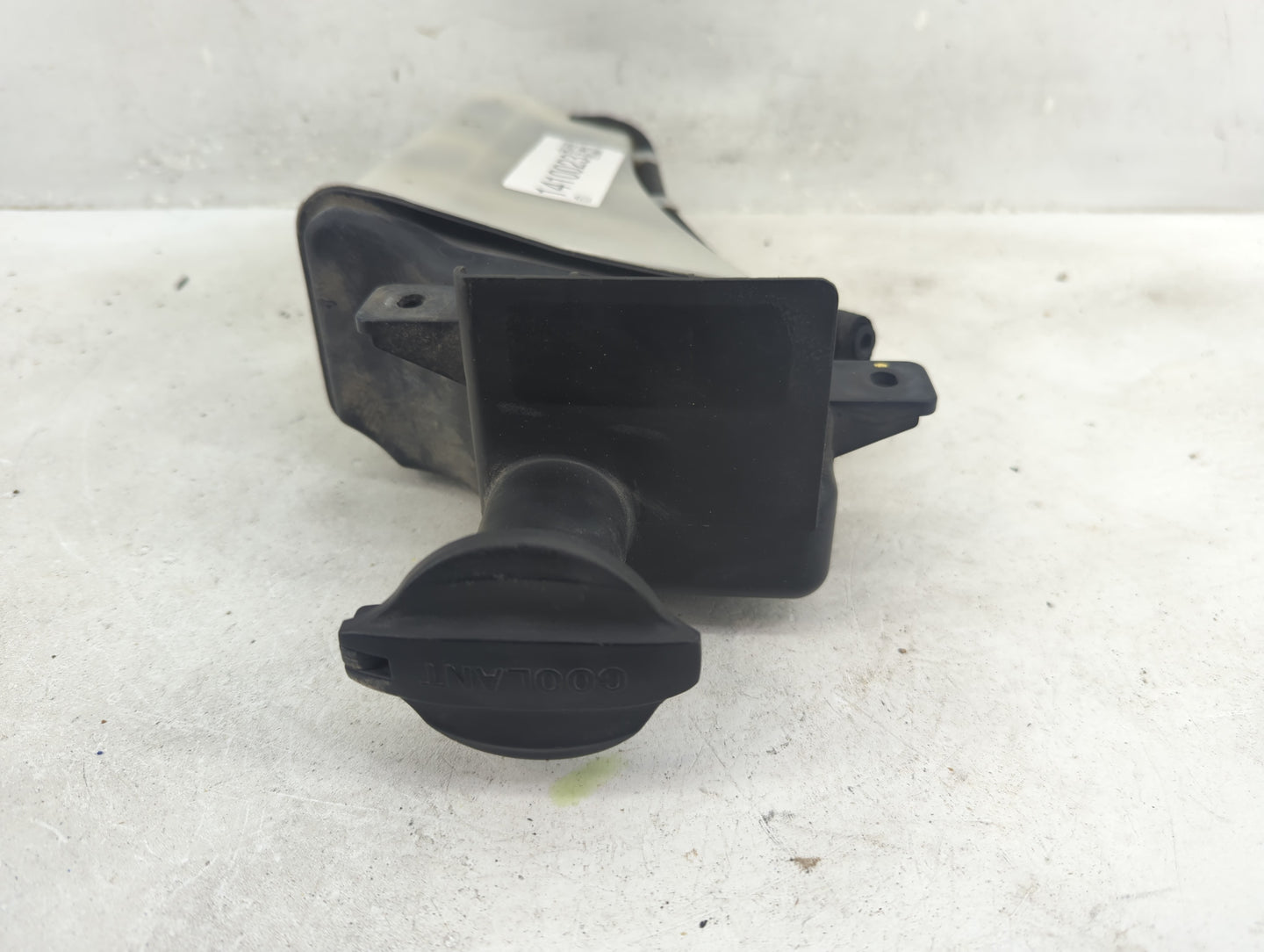 2009 Hyundai Genesis Radiator Coolant Overflow Expansion Tank Bottle - Oemusedautoparts1.com