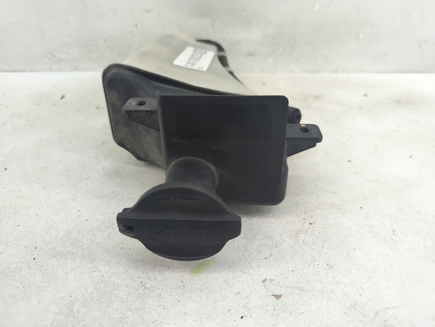 2009 Hyundai Genesis Radiator Coolant Overflow Expansion Tank Bottle - Oemusedautoparts1.com