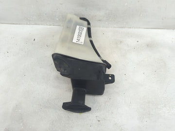 2009 Hyundai Genesis Radiator Coolant Overflow Expansion Tank Bottle