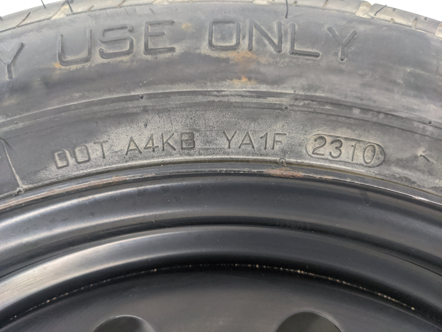 2009-2016 Hyundai Genesis Spare Donut Tire Wheel Rim Oem 1420871 - Oemusedautoparts1.com
