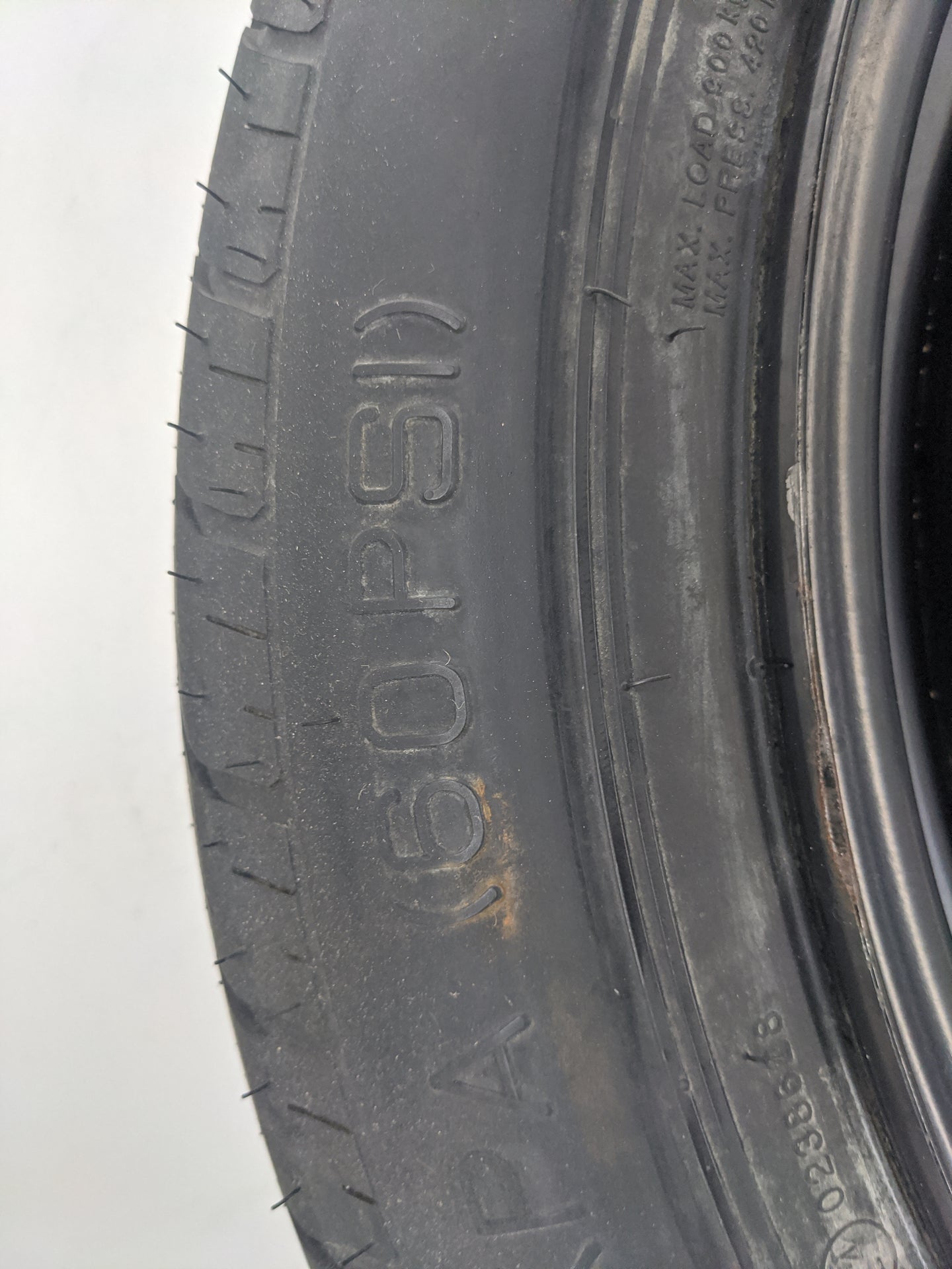2009-2016 Hyundai Genesis Spare Donut Tire Wheel Rim Oem 1420871 - Oemusedautoparts1.com