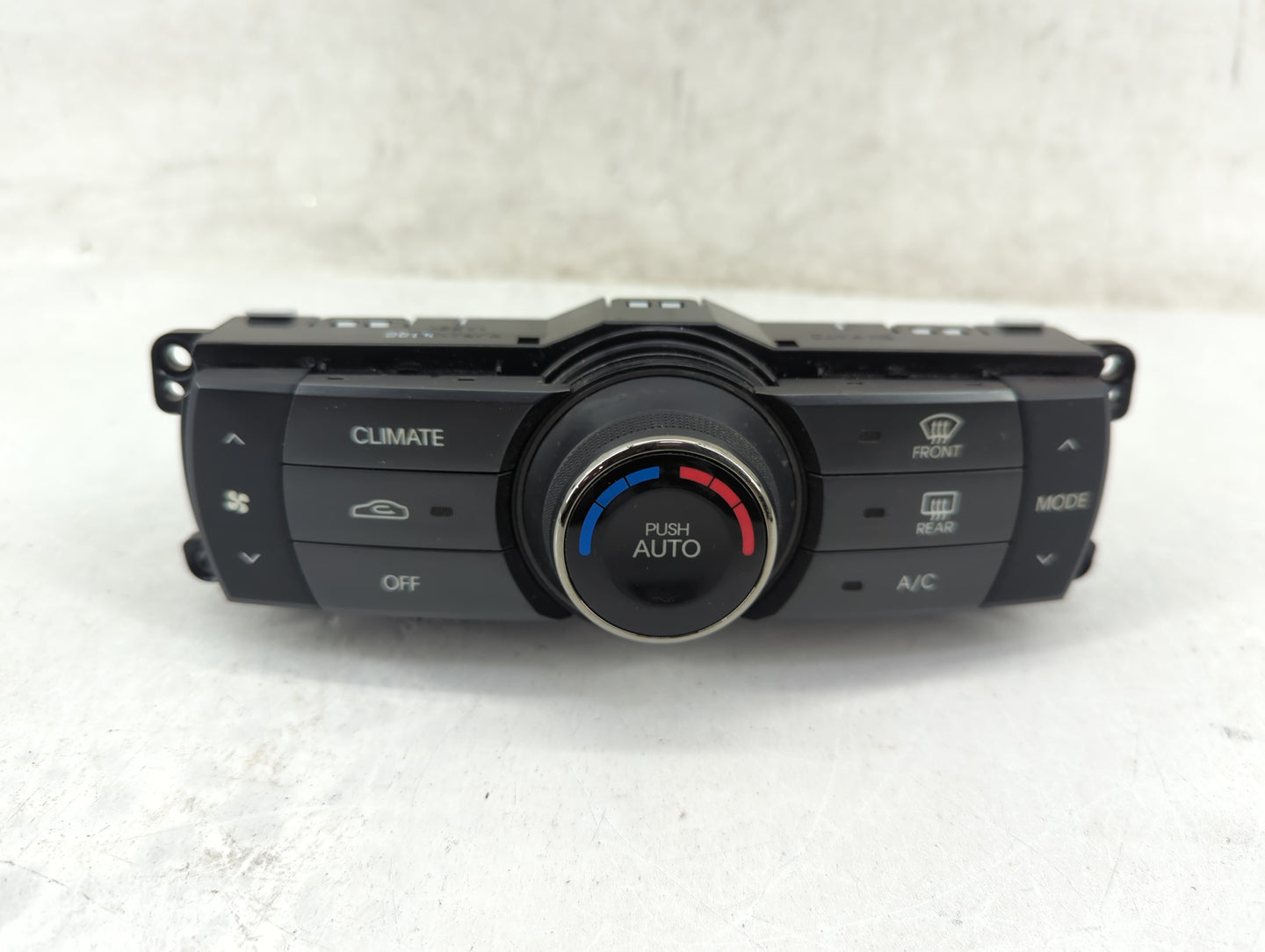 2009-2012 Hyundai Genesis Climate Control Module Temperature AC/Heater Replacement P/N:97250-2M560 BK11MY:A/V Fits OEM Used 