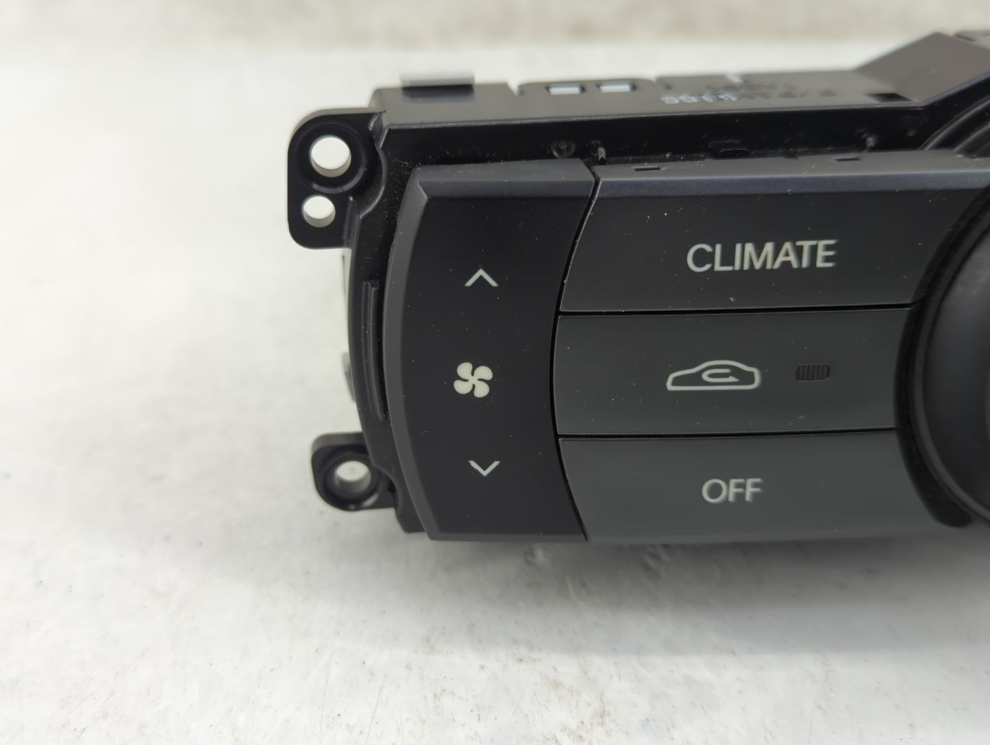 2009-2012 Hyundai Genesis Climate Control Module Temperature AC/Heater Replacement P/N:97250-2M560 BK11MY:A/V Fits OEM Used 