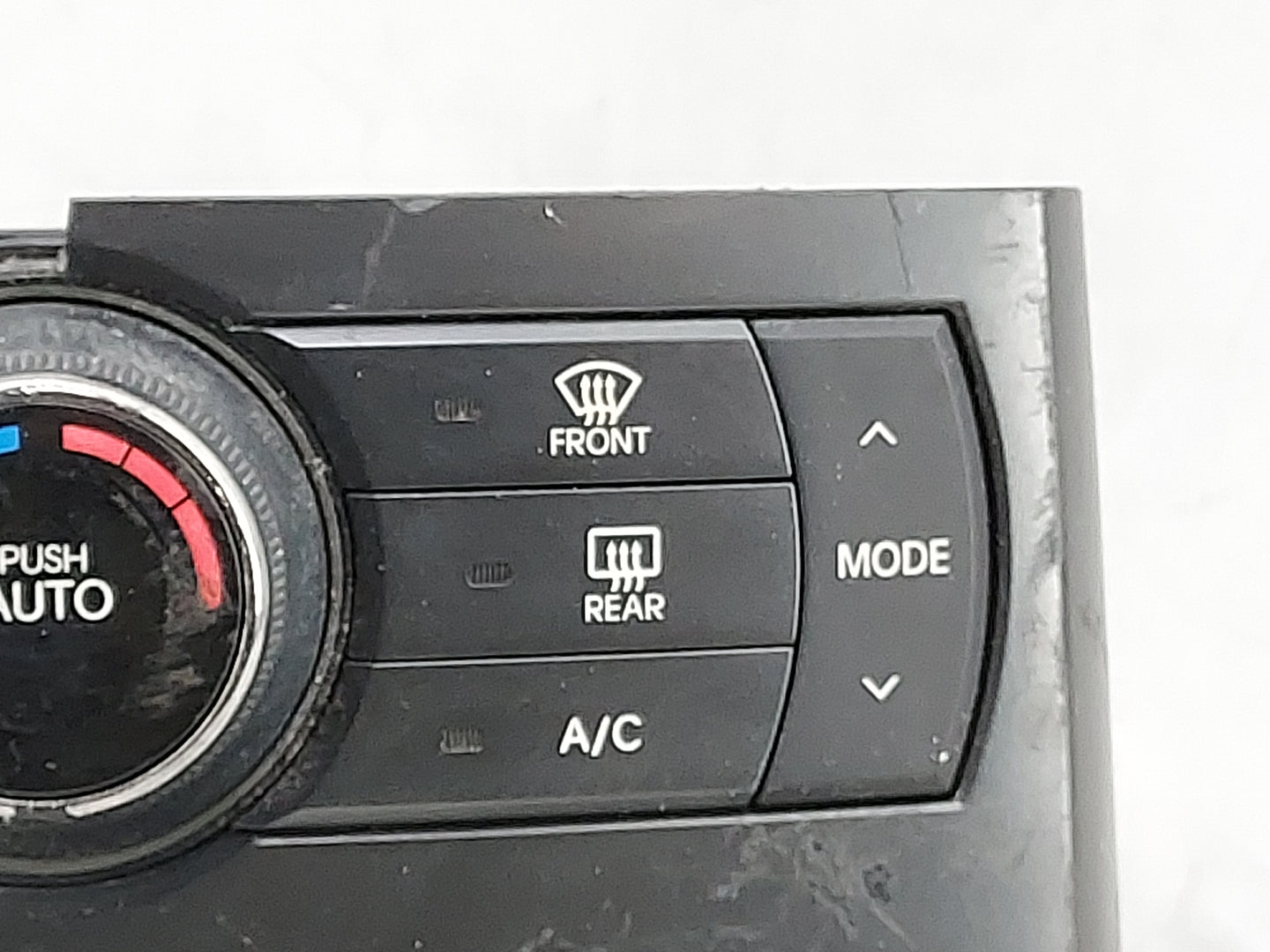 2009-2012 Hyundai Genesis Climate Control Module Temperature AC/Heater Replacement P/N:372502M560 BK11MY:A/V Fits OEM Used A