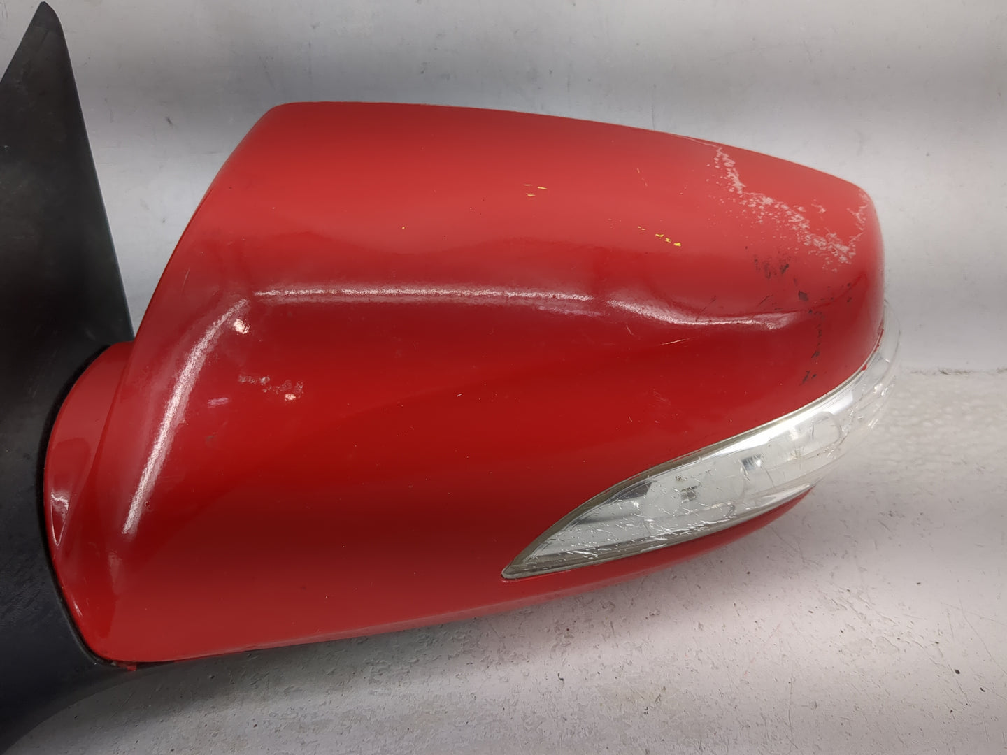 2009-2016 Hyundai Genesis Driver Side View Mirror - Left Door Mirror OEM Used - Oemusedautoparts1.com