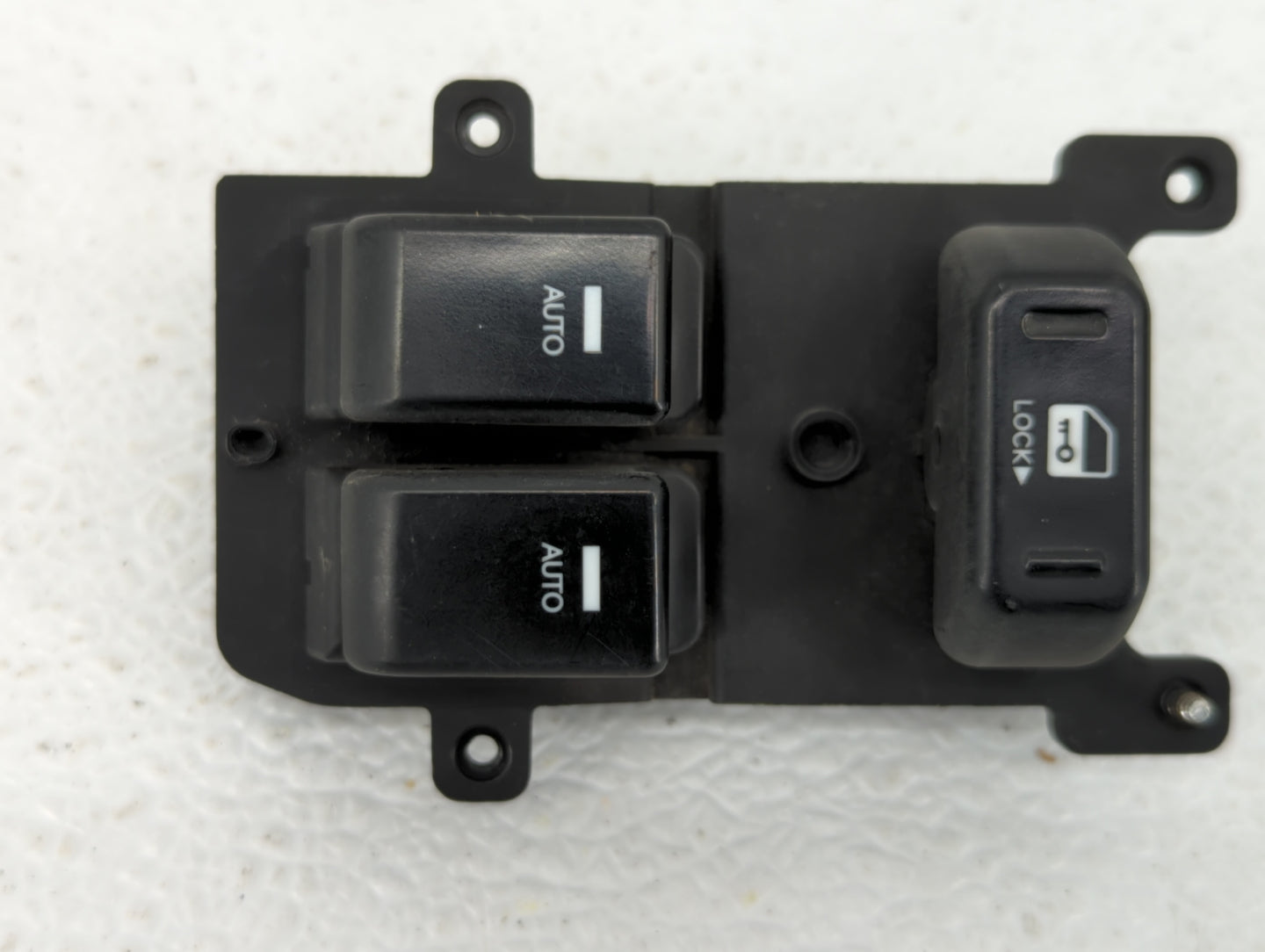 2011-2012 Hyundai Genesis Passenger Right Power Window Switch 202008375 - Oemusedautoparts1.com