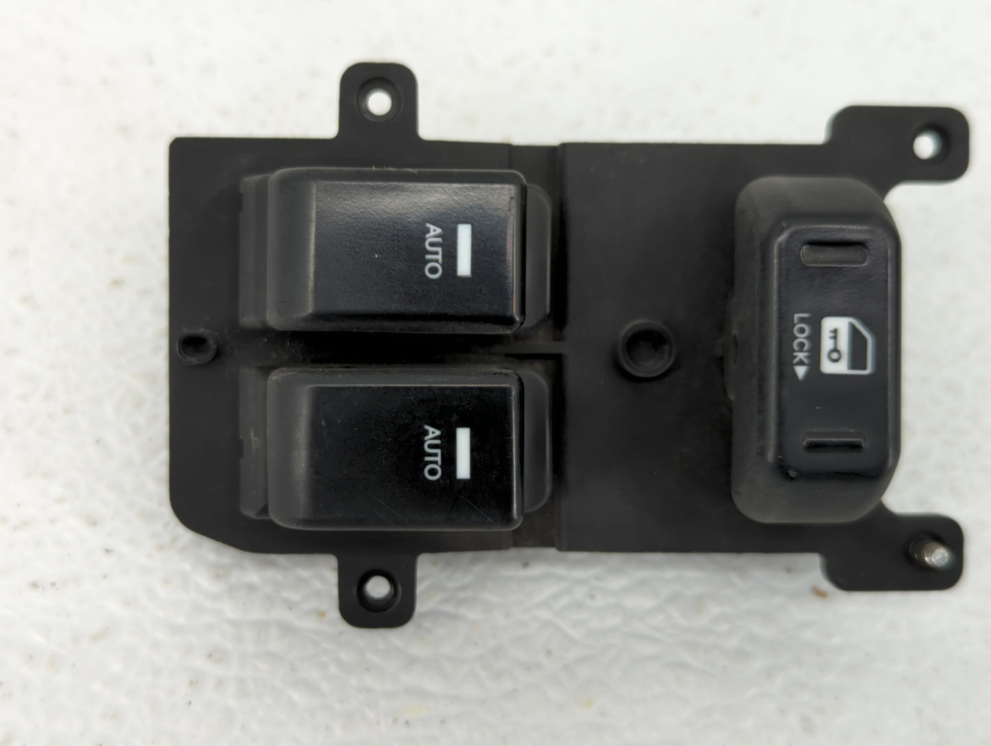 2011-2012 Hyundai Genesis Passenger Right Power Window Switch 202008375 - Oemusedautoparts1.com
