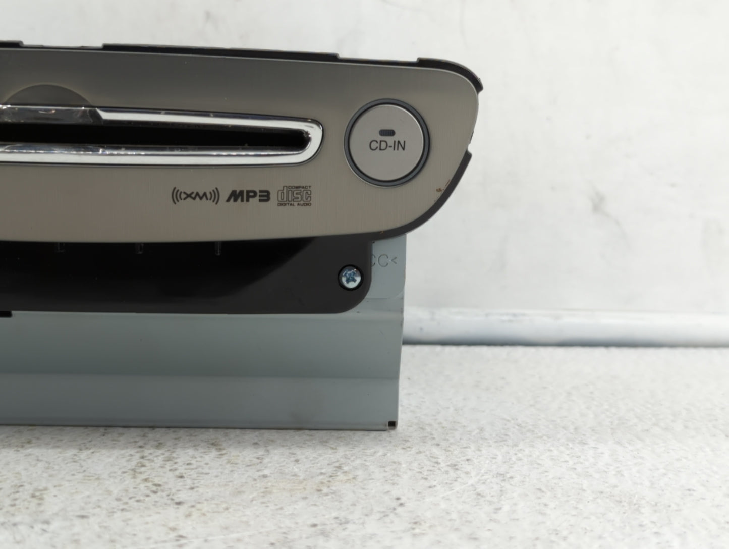 2011-2012 Hyundai Genesis Am Fm Cd Player Radio Receiver - Oemusedautoparts1.com
