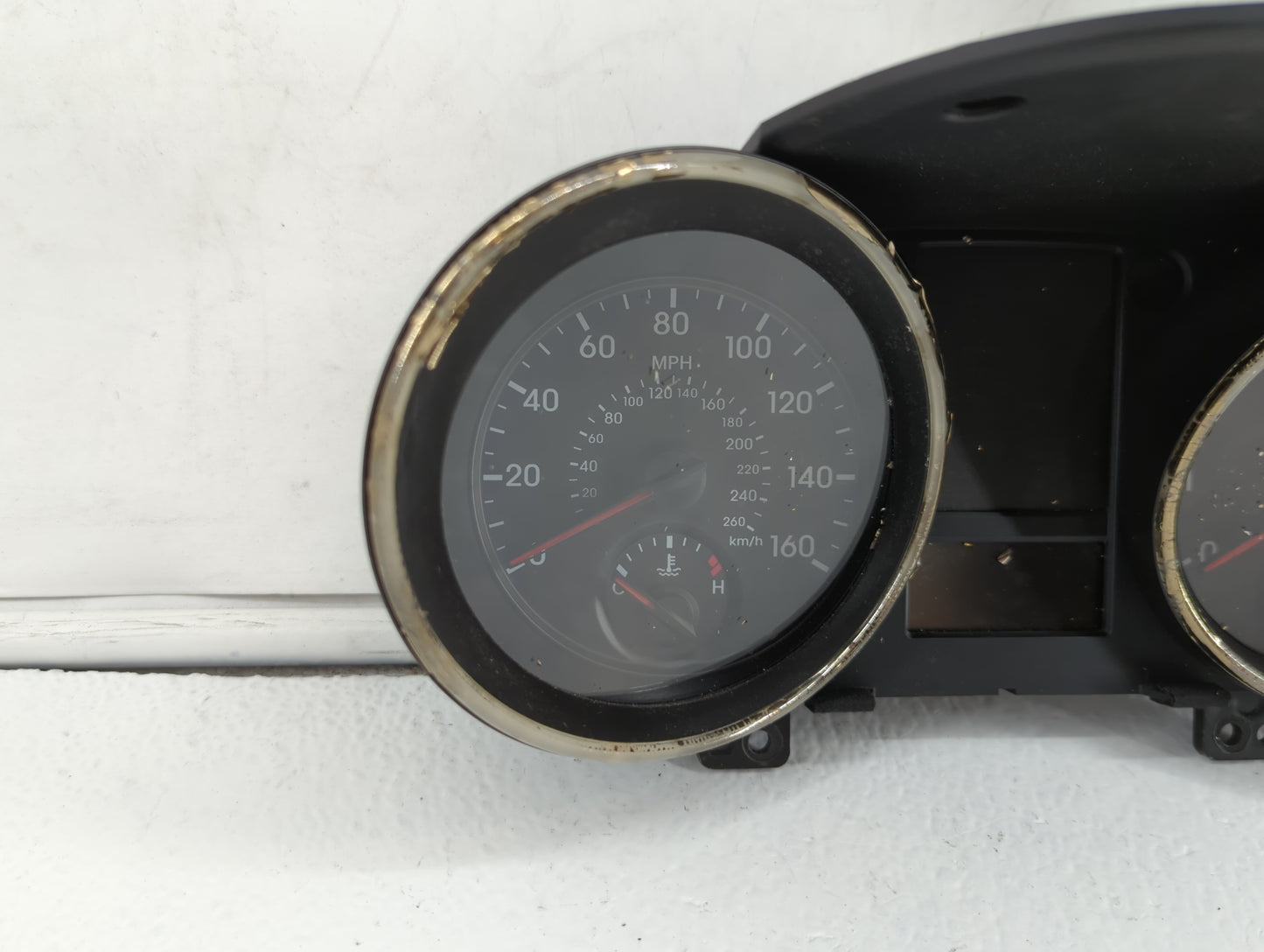 2011-2012 Hyundai Genesis Instrument Cluster Speedometer Gauges P/N:94031-2M000 94011-2M590, 94011-2M650 Fits Fits 2011 2012
