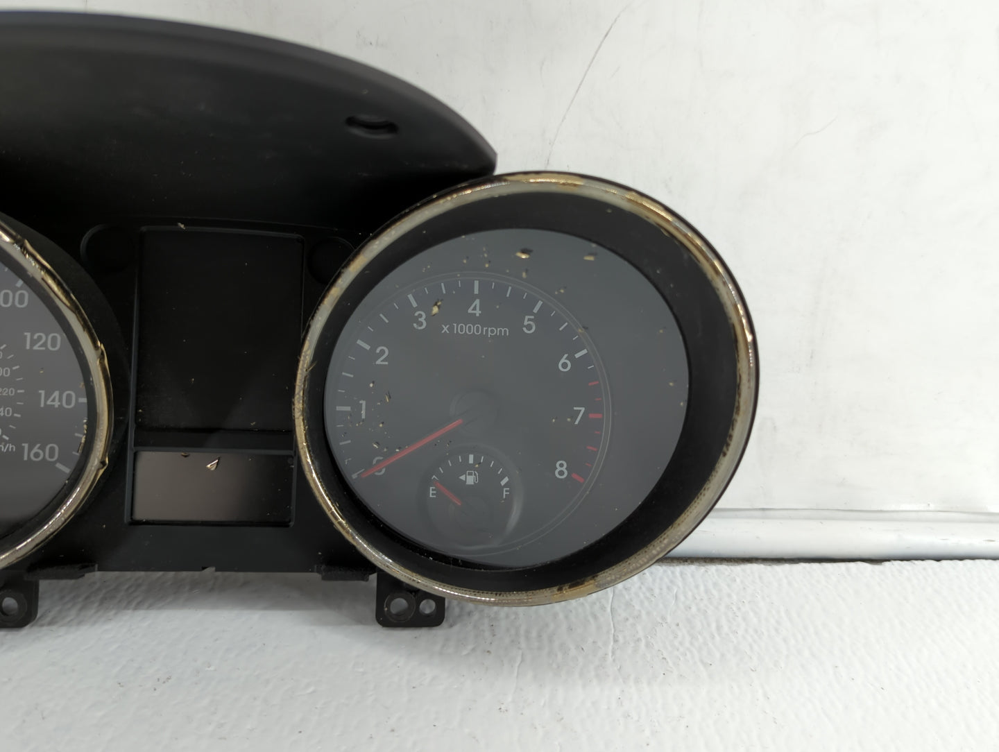 2011-2012 Hyundai Genesis Instrument Cluster Speedometer Gauges P/N:94031-2M000 94011-2M590, 94011-2M650 Fits Fits 2011 2012