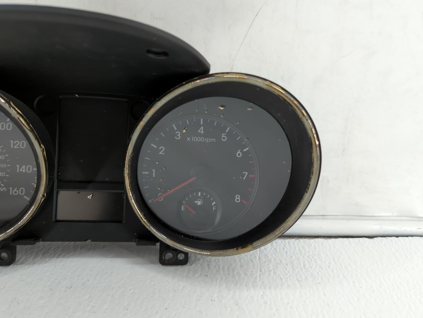 2011-2012 Hyundai Genesis Instrument Cluster Speedometer Gauges P/N:94031-2M000 94011-2M590, 94011-2M650 Fits Fits 2011 2012