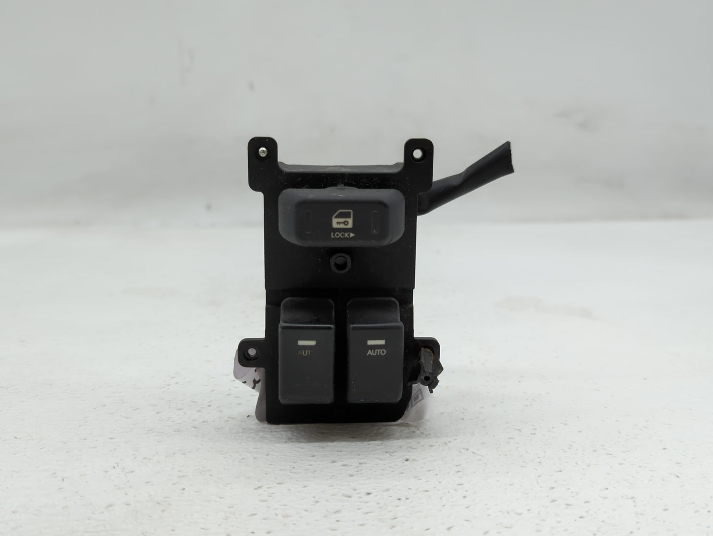 2011-2012 Hyundai Genesis Master Power Window Switch Replacement Driver Side Left P/N:202008375 Fits Fits 2011 2012 OEM Used