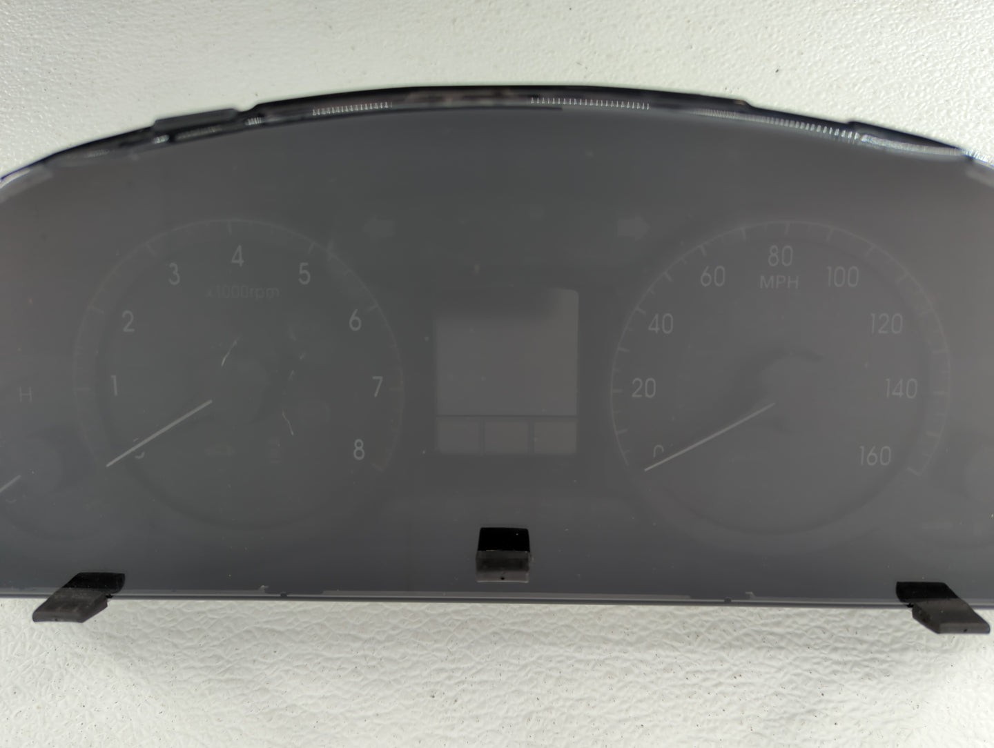 2009-2011 Hyundai Genesis Instrument Cluster Speedometer Gauges P/N:94011-3M141 Fits Fits 2009 2010 2011 OEM Used Auto Parts