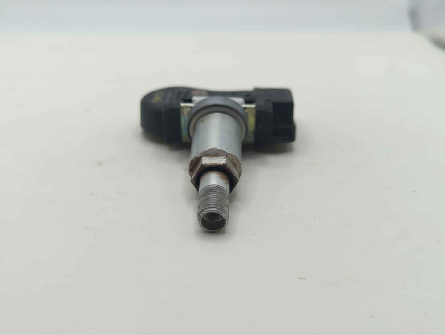 2011 Hyundai Genesis Tire Pressure Monitoring System Sensor Tpms - Oemusedautoparts1.com