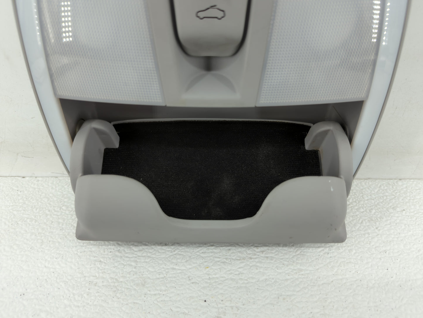 2011 Hyundai Genesis Overhead Roof Console Grey - Oemusedautoparts1.com