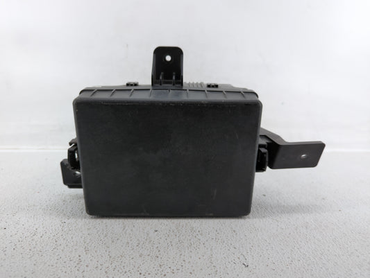 2009-2012 Hyundai Genesis Fusebox Fuse Box Panel Relay Module P/N:91205-2M445 Fits Fits 2009 2010 2011 2012 OEM Used Auto Pa