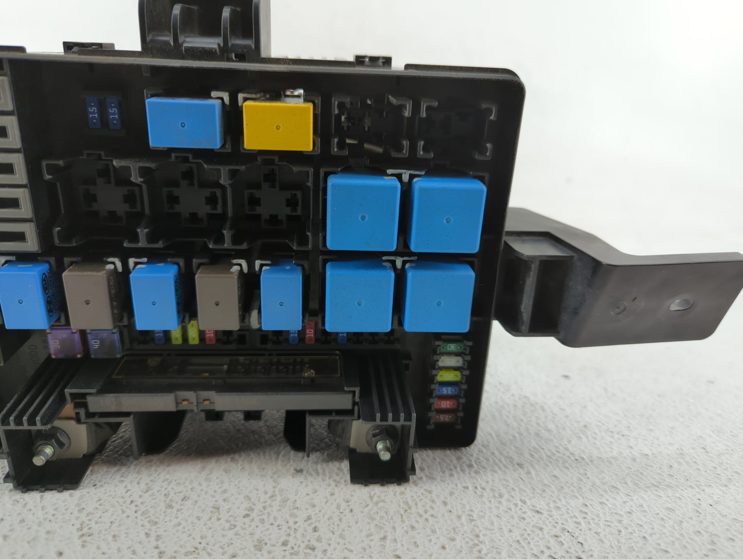 2009-2012 Hyundai Genesis Fusebox Fuse Box Panel Relay Module P/N:91205-2M445 Fits Fits 2009 2010 2011 2012 OEM Used Auto Pa
