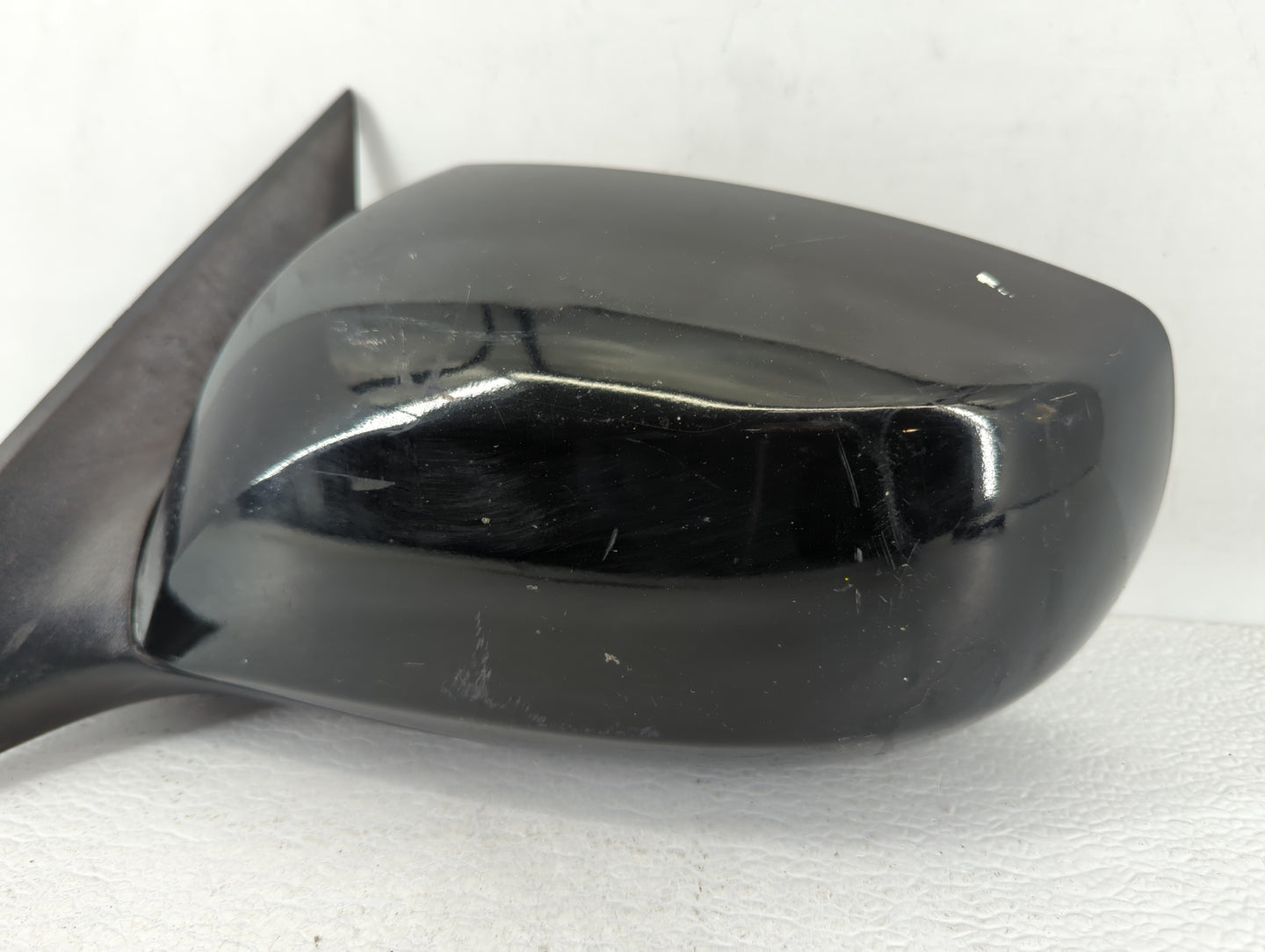 2009-2016 Hyundai Genesis Driver Side View Mirror - Left Door Mirror OEM Used - Oemusedautoparts1.com
