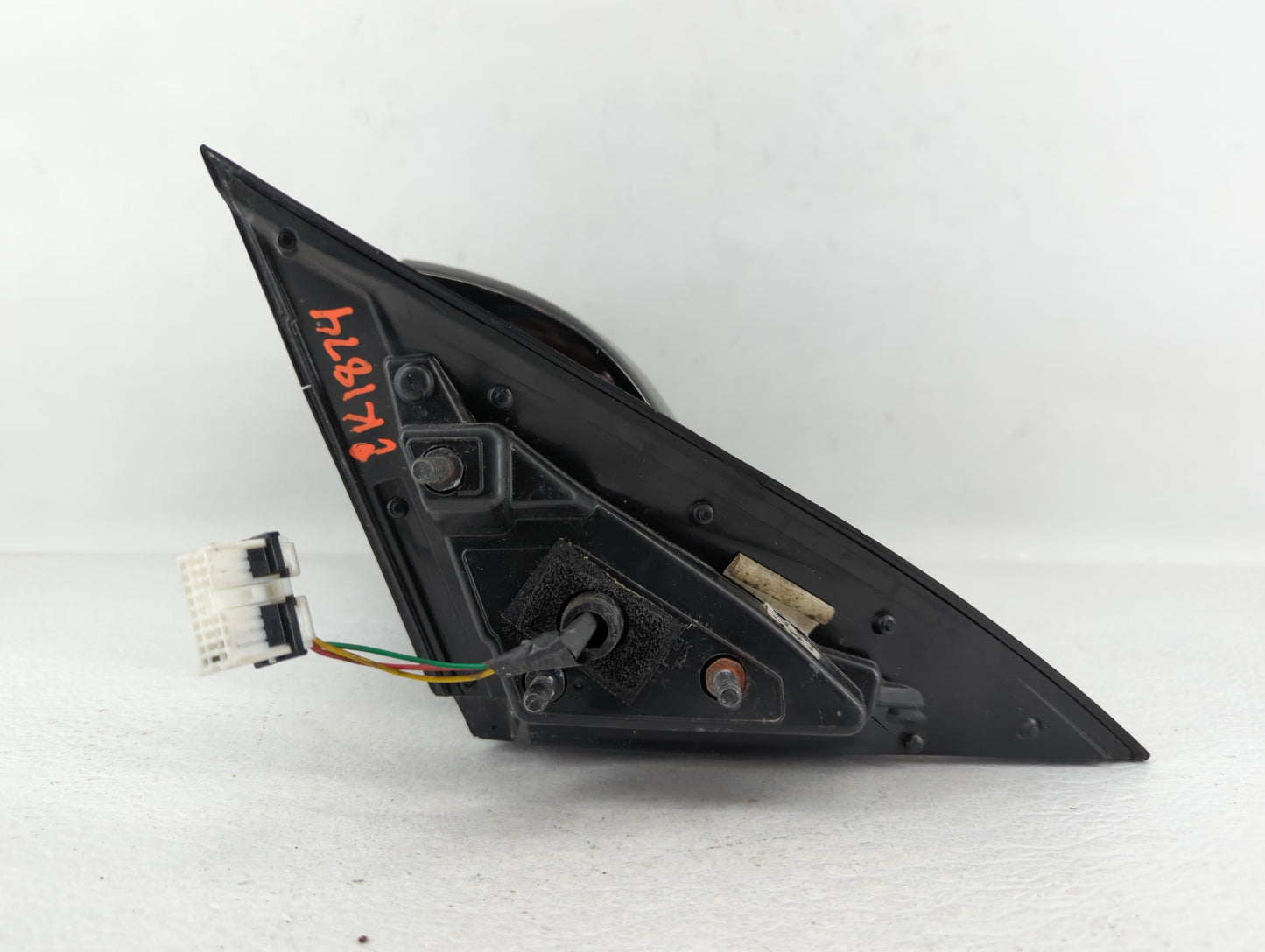 2009-2016 Hyundai Genesis Driver Side View Mirror - Left Door Mirror OEM Used - Oemusedautoparts1.com