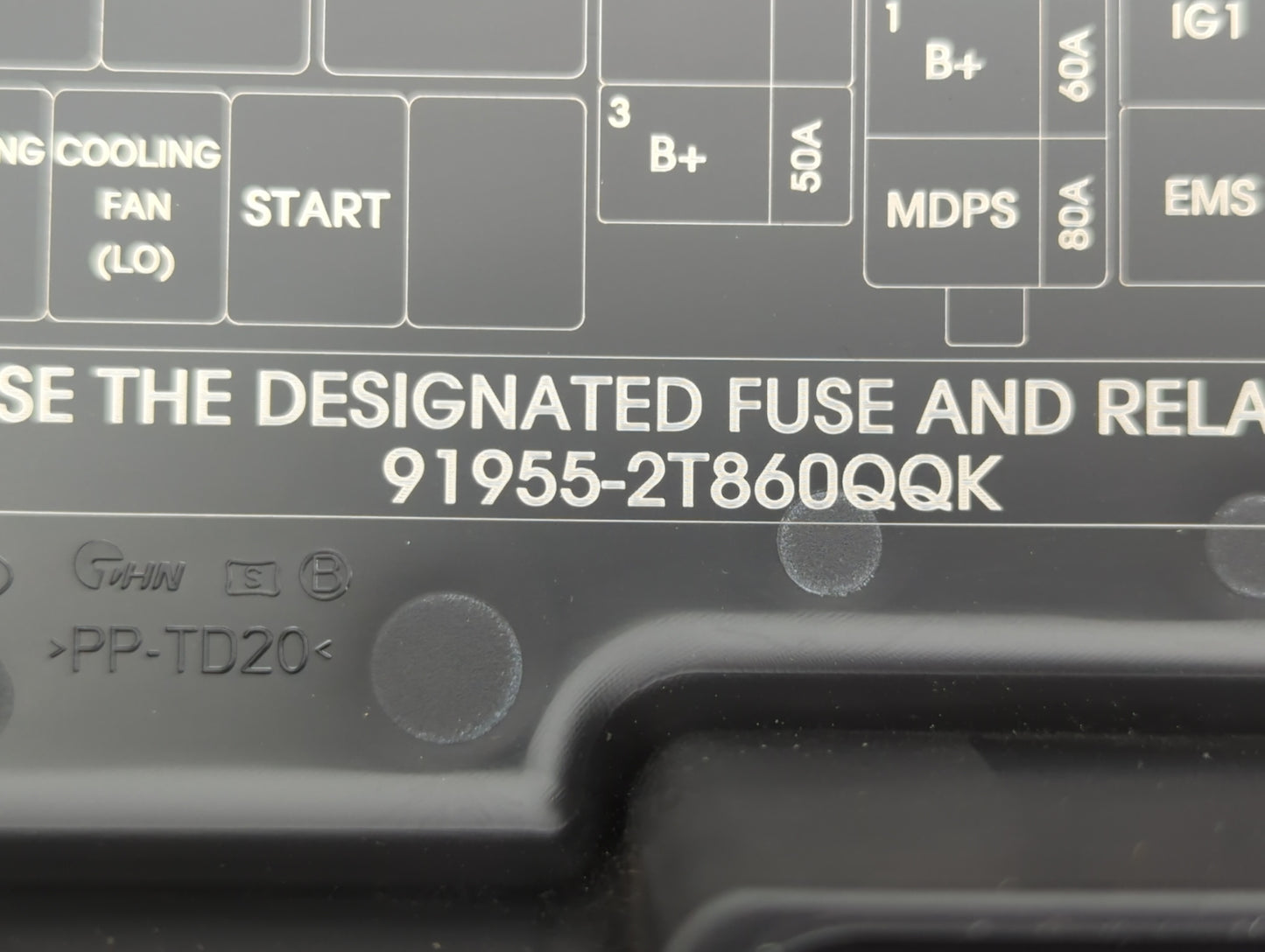 2009-2012 Hyundai Genesis Fusebox Fuse Box Panel Relay Module P/N:91205-2M445 Fits Fits 2009 2010 2011 2012 OEM Used Auto Pa
