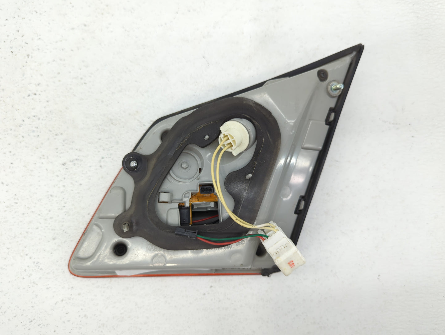 2009-2011 Hyundai Genesis Tail Light Assembly Driver Left OEM P/N:92403-3M0 Fits Fits 2009 2010 2011 OEM Used Auto Parts - O