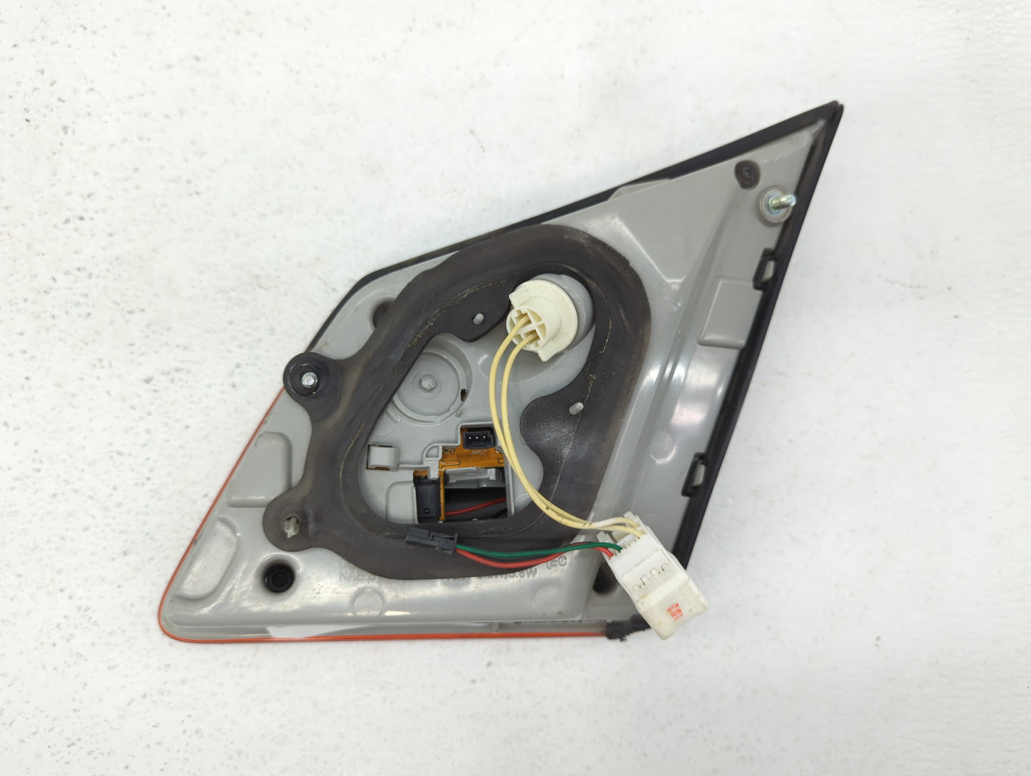 2009-2011 Hyundai Genesis Tail Light Assembly Driver Left OEM P/N:92403-3M0 Fits Fits 2009 2010 2011 OEM Used Auto Parts - O