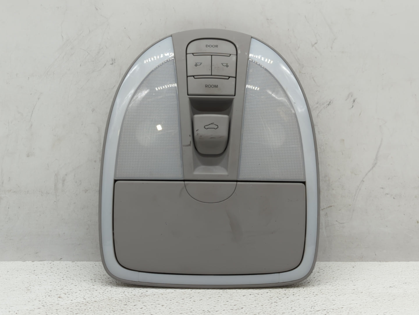 2011 Hyundai Genesis Overhead Roof Console - Oemusedautoparts1.com